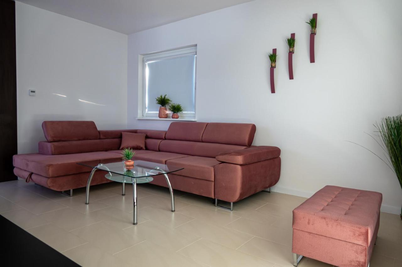 Nowy Apartament Z Duzym Tarasem I Parkingiem سفينويتشي المظهر الخارجي الصورة